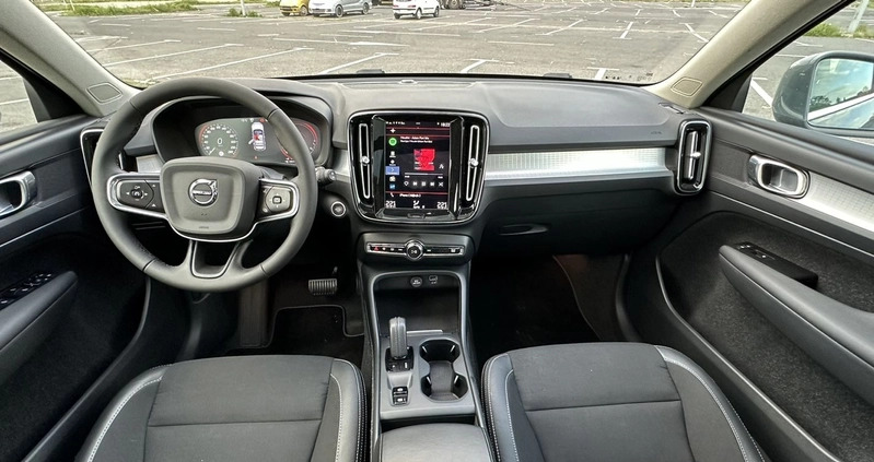 Volvo XC 40 cena 128000 przebieg: 73200, rok produkcji 2021 z Gliwice małe 781